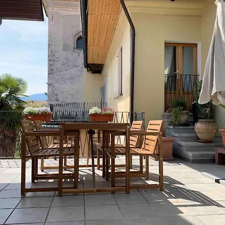 La Dolce Vita Интра