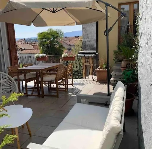 La Dolce Vita Apartment Intra