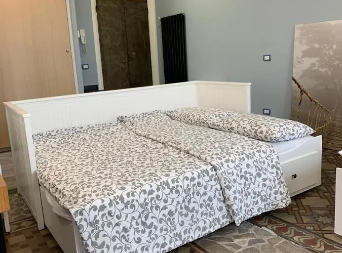 La Dolce Vita * Intra